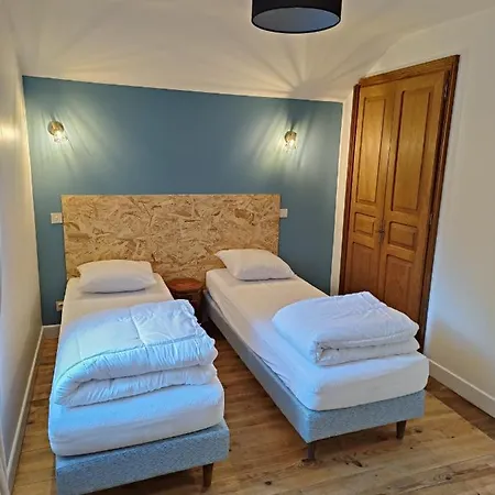 度假居 Maison De A La Campagne *