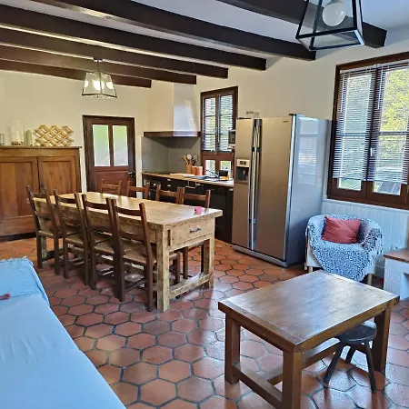 Maison De A La Campagne 度假居