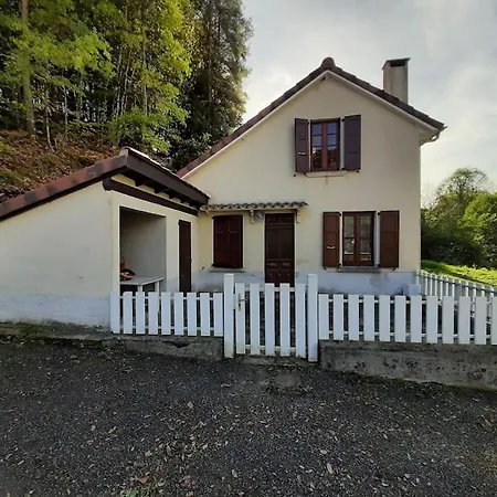 Maison De A La Campagne Feriehus Boisset (Cantal)