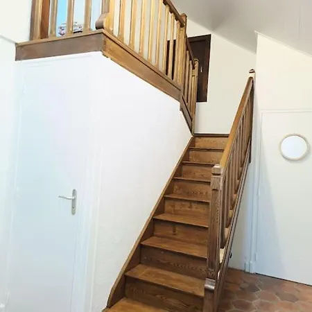 度假居 Maison De A La Campagne *