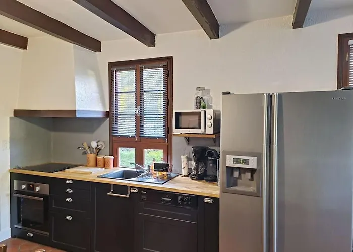 Maison De A La Campagne Vakantiehuis Boisset (Cantal)